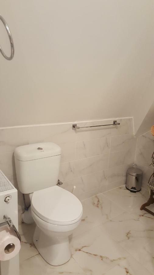 Karlsson Borjomi Apartment. ภายนอก รูปภาพ