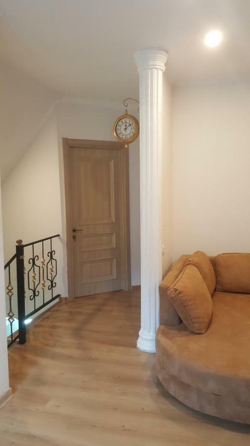Karlsson Borjomi Apartment. ภายนอก รูปภาพ
